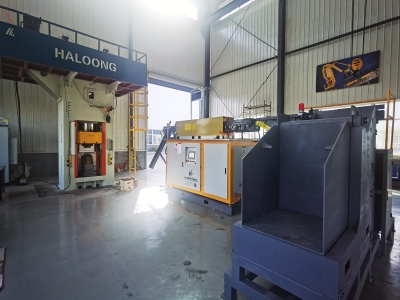 為什么都說伺服電動(dòng)螺旋壓力機(jī)好？